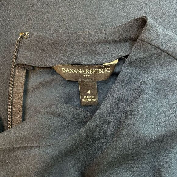 Banana Republic Navy Sheath Dress with Crochet Bell Sleeves – Size 4 - Picture 3 of 6